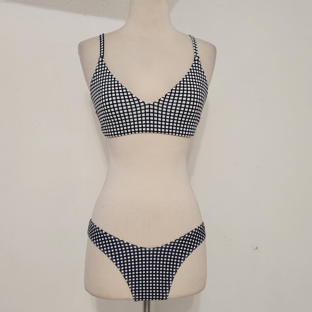 Roxy Beach Classics Reversible Fixed Triangle Bik… - image 1